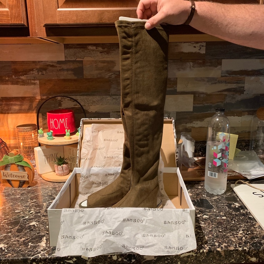 Brown suede sandal boots!!! - Picture 2 of 13